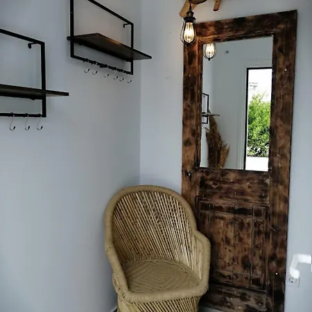 Apartment Perivoli House *