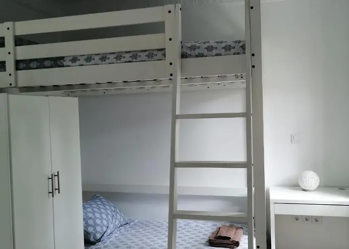 Lägenhet Perivoli House